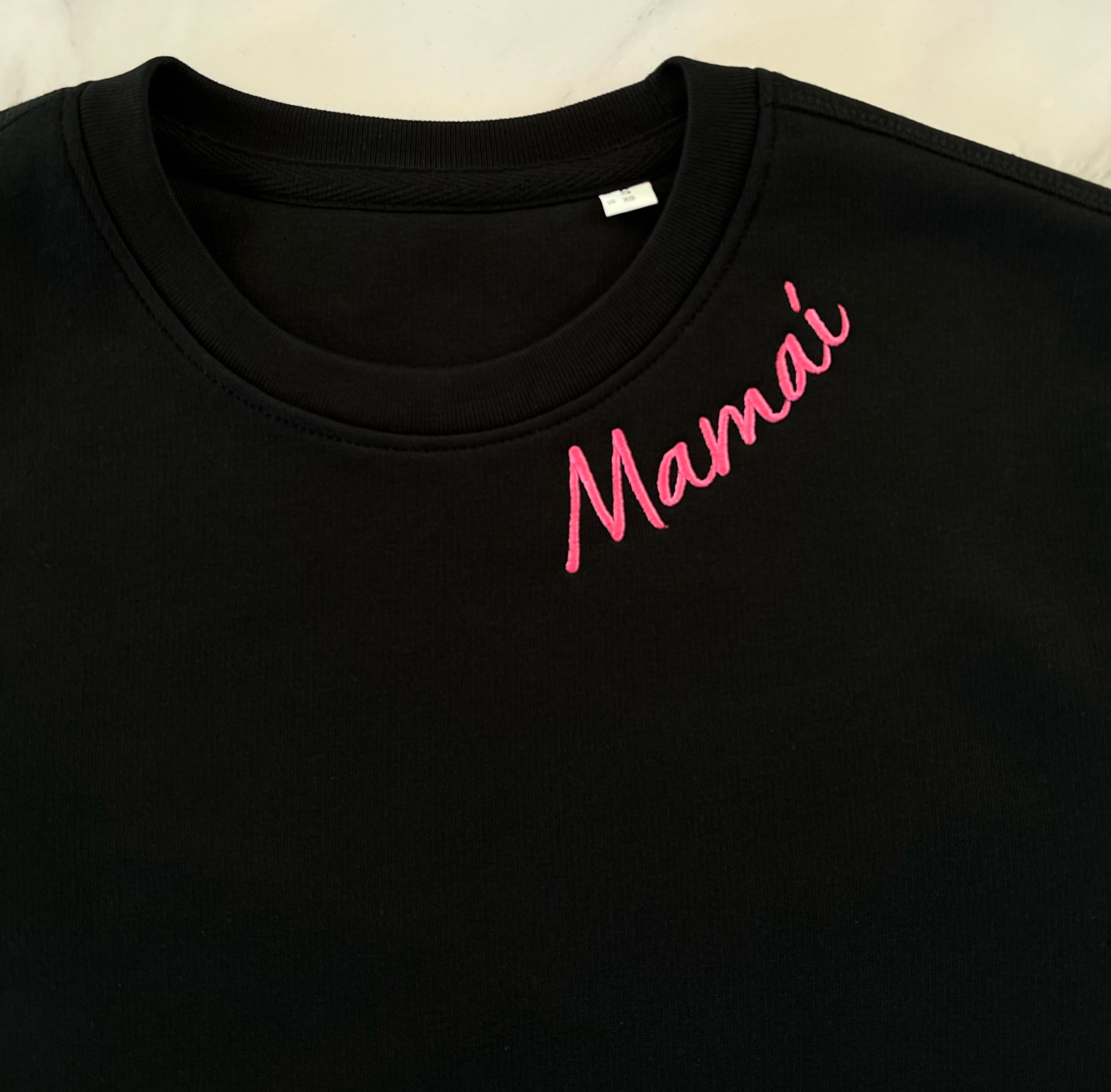 Mamaí (Mammy) Black Sweatshirt | Phoenix
